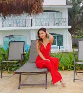 Uldouz Wallace feet photo 1