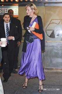 Uma Thurman feet photo thumbnail