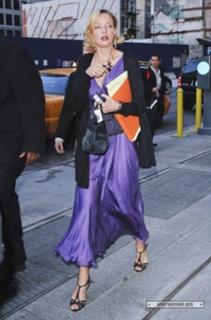 Uma Thurman feet photo thumbnail