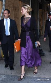 Uma Thurman feet photo thumbnail