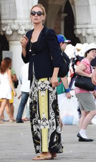Uma Thurman feet photo thumbnail