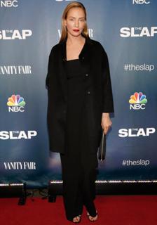 Uma Thurman feet photo thumbnail