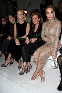 Uma Thurman feet photo thumbnail