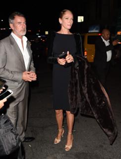 Uma Thurman feet photo thumbnail