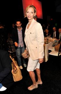 Uma Thurman feet photo thumbnail