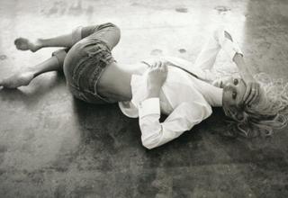 Uma Thurman feet photo thumbnail