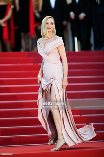 Uma Thurman feet photo thumbnail