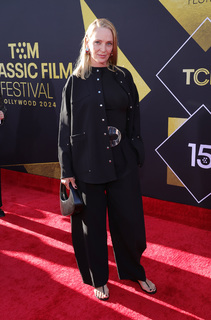 Uma Thurman feet photo thumbnail