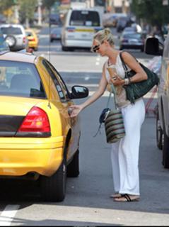 Uma Thurman feet photo thumbnail
