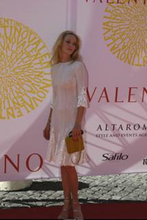 Uma Thurman feet photo thumbnail