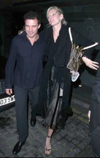 Uma Thurman feet photo thumbnail