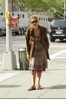 Uma Thurman feet photo thumbnail