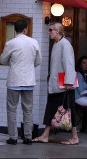 Uma Thurman feet photo thumbnail