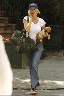 Uma Thurman feet photo thumbnail