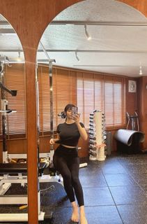 Umi Shinonome feet photo thumbnail