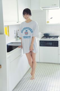 Umi Shinonome feet photo 3