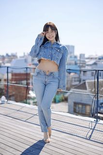 Umi Shinonome feet photo 5