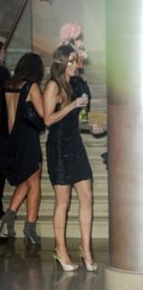 Una Healy feet photo thumbnail