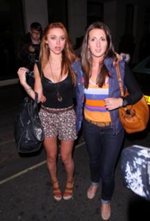 Una Healy feet photo thumbnail