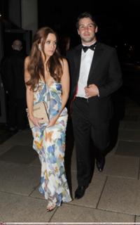 Una Healy feet photo thumbnail