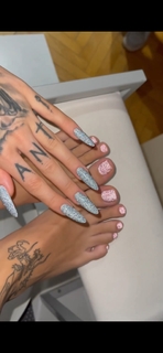 Una Kablar-UKI-Q feet photo thumbnail