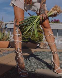 Una Kablar-UKI-Q feet photo thumbnail