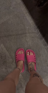 Una Kablar-UKI-Q feet photo thumbnail