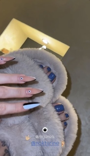 Una Kablar-UKI-Q feet photo thumbnail