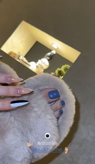 Una Kablar-UKI-Q feet photo thumbnail