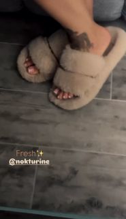Una Kablar-UKI-Q feet photo thumbnail