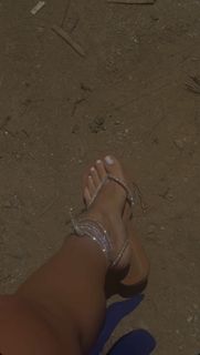 Una Kablar-UKI-Q feet photo thumbnail