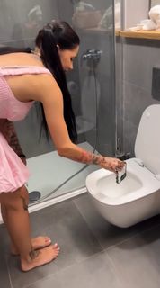 Una Kablar-UKI-Q feet photo thumbnail