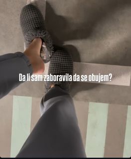 Una Kablar-UKI-Q feet photo thumbnail