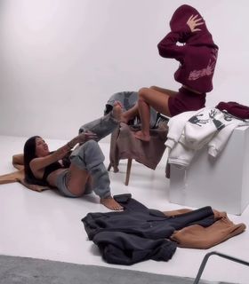 Una Kablar-UKI-Q feet photo thumbnail