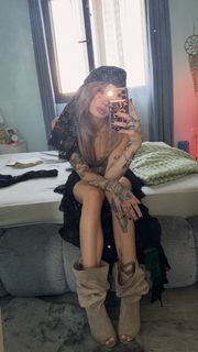 Una Kablar-UKI-Q feet photo 4