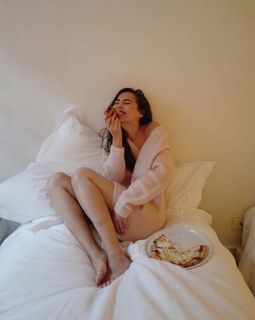 Urassaya Sperbund feet photo 3