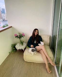 Urassaya Sperbund feet photo 1