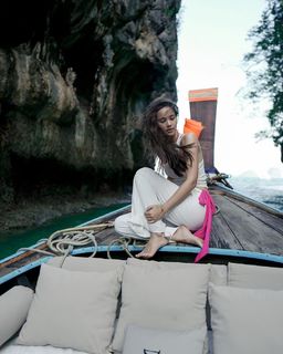 Urassaya Sperbund feet photo 8