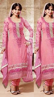 Urmila Matondkar feet photo thumbnail