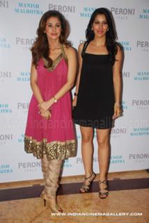 Urmila Matondkar feet photo thumbnail