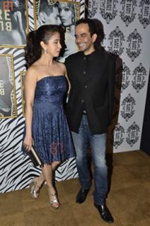 Urmila Matondkar feet photo thumbnail