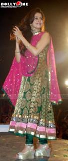 Urmila Matondkar feet photo thumbnail