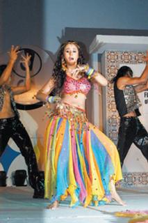 Urmila Matondkar feet photo thumbnail