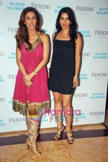 Urmila Matondkar feet photo thumbnail