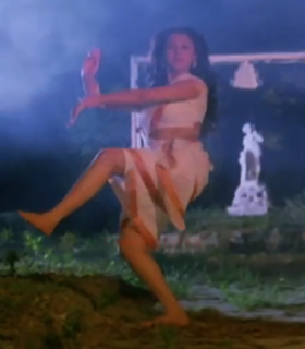 Urmila Matondkar feet photo thumbnail