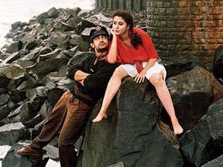 Urmila Matondkar feet photo thumbnail