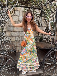 Urmila Matondkar feet photo thumbnail