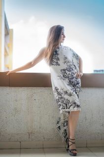 Urmila Matondkar feet photo thumbnail