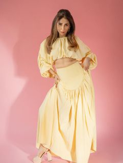 Urmila Matondkar feet photo 13