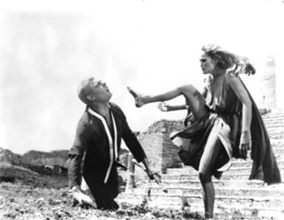 Ursula Andress feet photo thumbnail